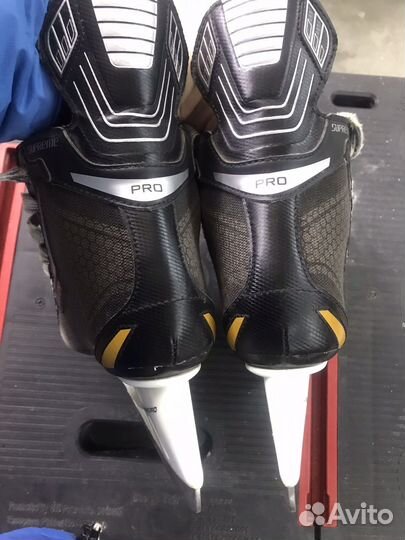 Коньки хоккейные детские