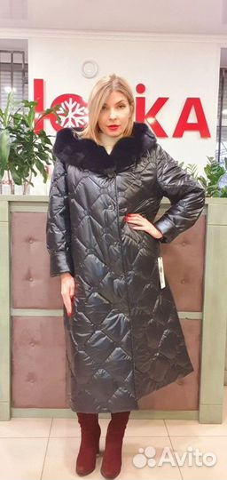 Пальто демисезонное с натуральным мехом