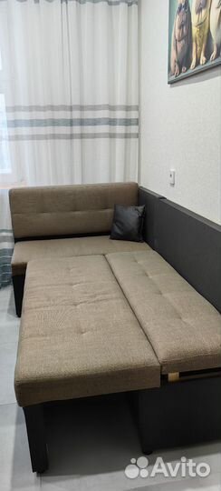 Кухонный уголок со спальным местом