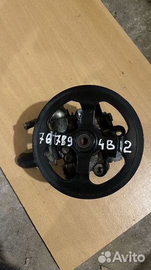 Насос гидроусилителя руля Mitsubishi 4B12