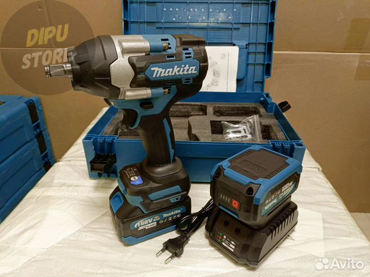 Гайковерт ударный Makita 700Nm