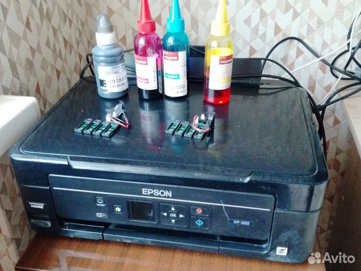 Цветной струйный принтер Epson xp-320 с снпч