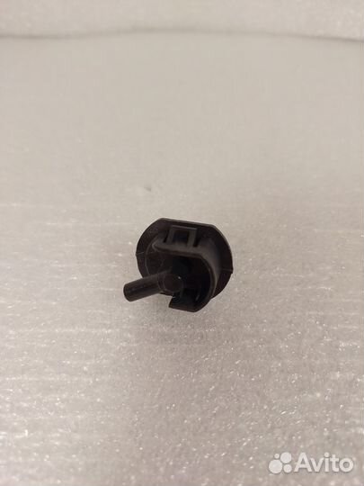 Штуцет прокачки воды парогенератора Braun