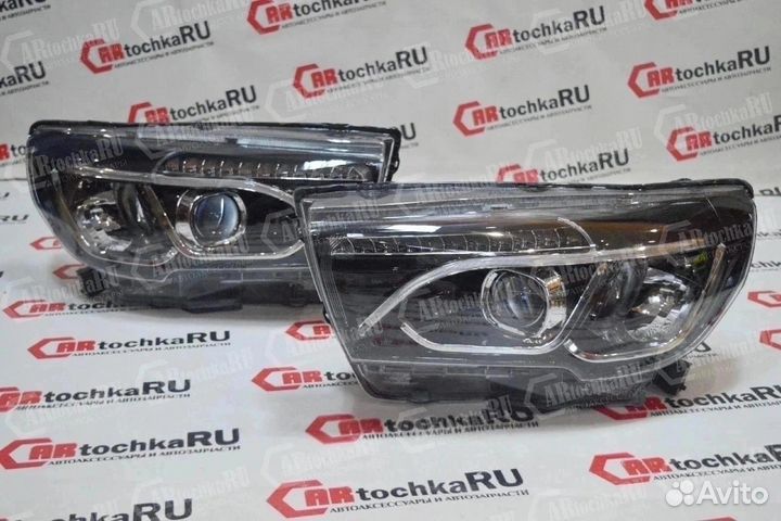 Комплект тюнинг фар на ладу весту