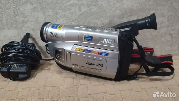 Видеокамера JVC GR-SXM49E