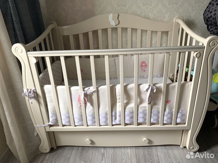 Кроватка для малыша Можга (красная звезда )