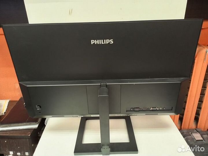 Мониторы Philips 272E2FA