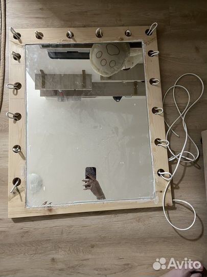 Гримерное зеркало