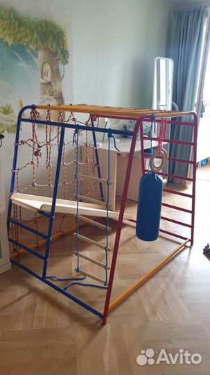 Детская шведская стенка