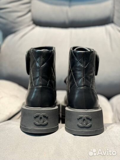 Ботинки Chanel