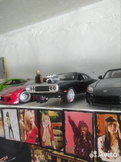 Модель Dodge charger R/T 1:24