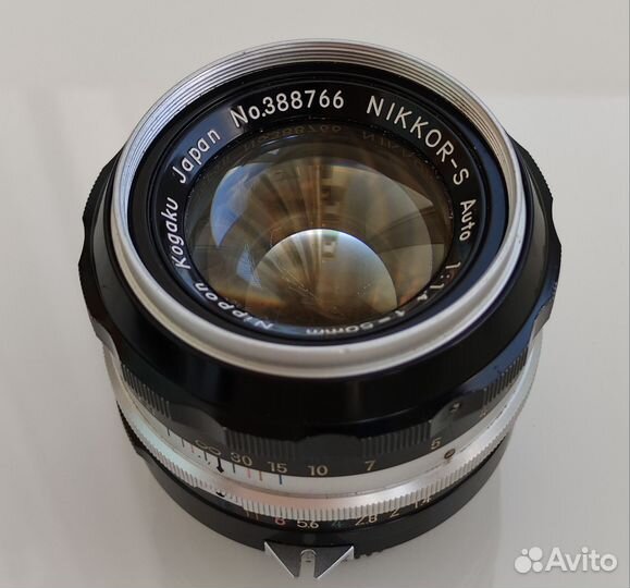 Объектив Nikon 50mm F1.4 с ручной фокусировкой