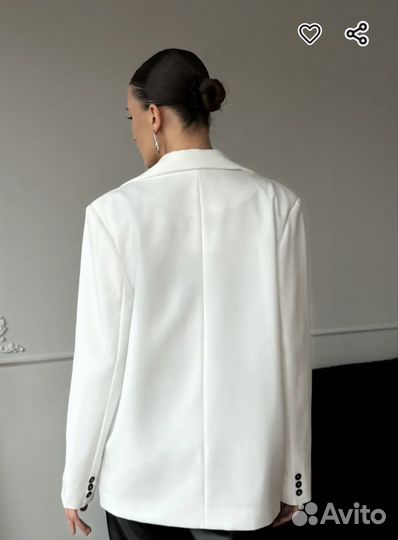 Пиджак белый