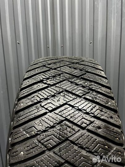 Goodyear UltraGrip Ice Arctic SUV 255/55 R18 109T