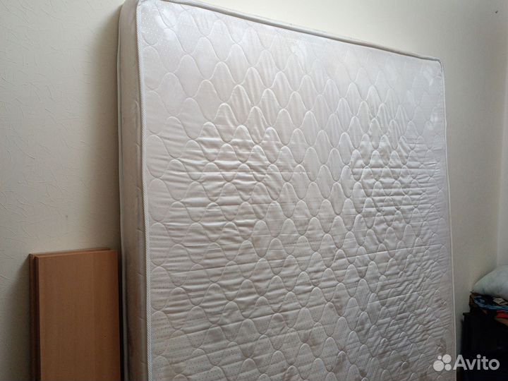 Матрас 180х200