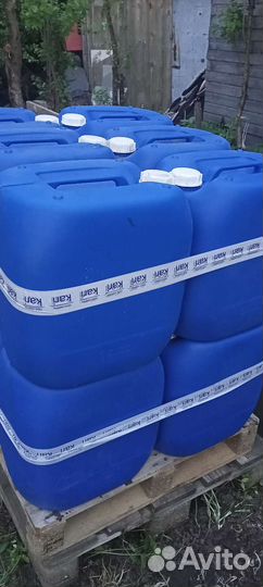 Канистра для воды пластиковая