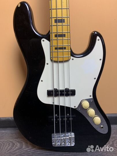 Бас гитара jazz bass