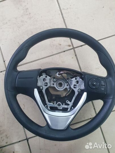 Руль Toyota RAV4