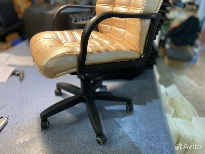 Компьютерное кресло