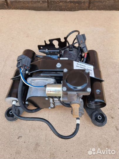 Компрессор пневмоподвески Range Rover L322