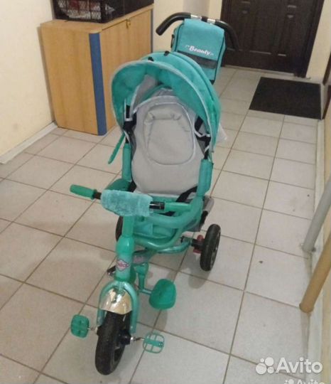 Велосипед с ручкой