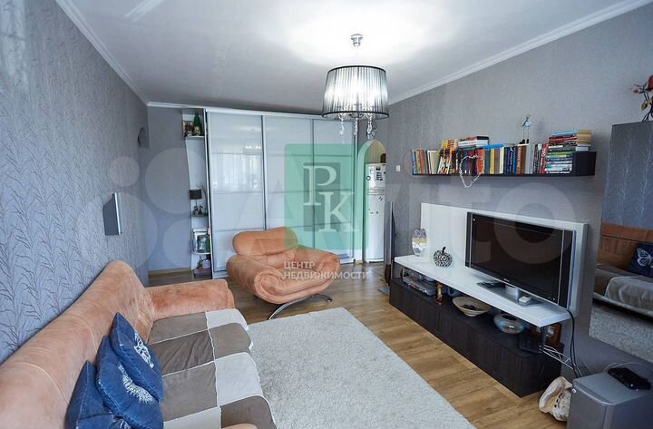 3-к. квартира, 54,3 м², 1/5 эт.