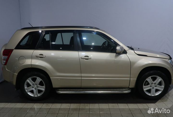 Suzuki Grand Vitara, 2010