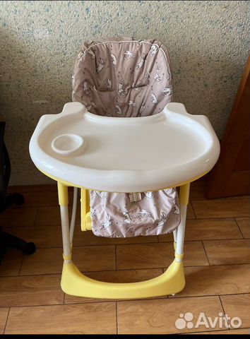 Столик для кормления ребенка