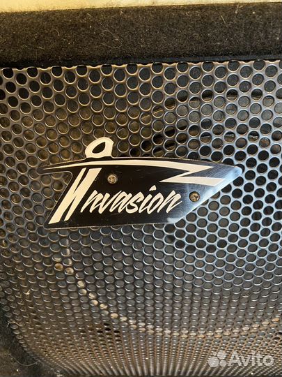 Басовый комбоусилитель invasion 30 watt