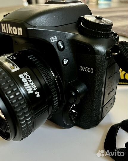 Зеркальный фотоаппарат nikon d7500