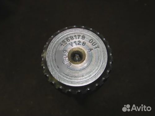 Полуось Скания L1084 мм 24 шлица R660 Scania