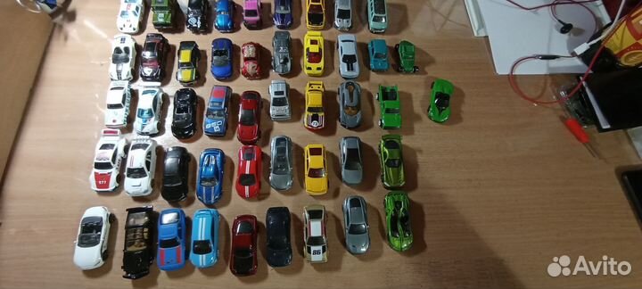 Продаю коллекцию машинок hot wheels