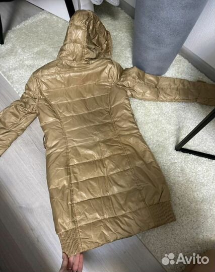 Пуховик женский