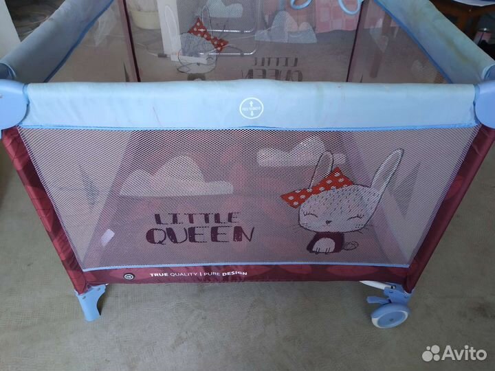 Манеж детский складной