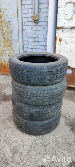 Dunlop Grandtrek ST30 245/45 R19 103