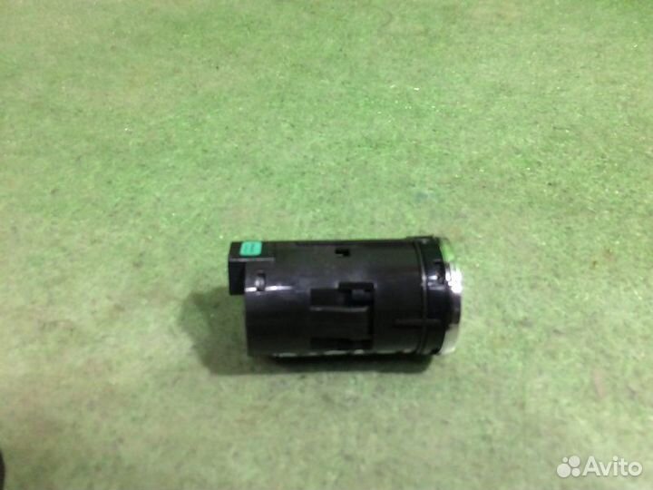 Кнопка старт-стоп Honda Shuttle GP7 LEB 2016