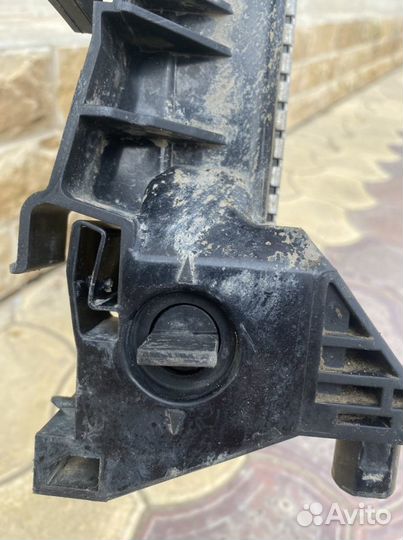 Радиатор охлаждения mercedes w 204