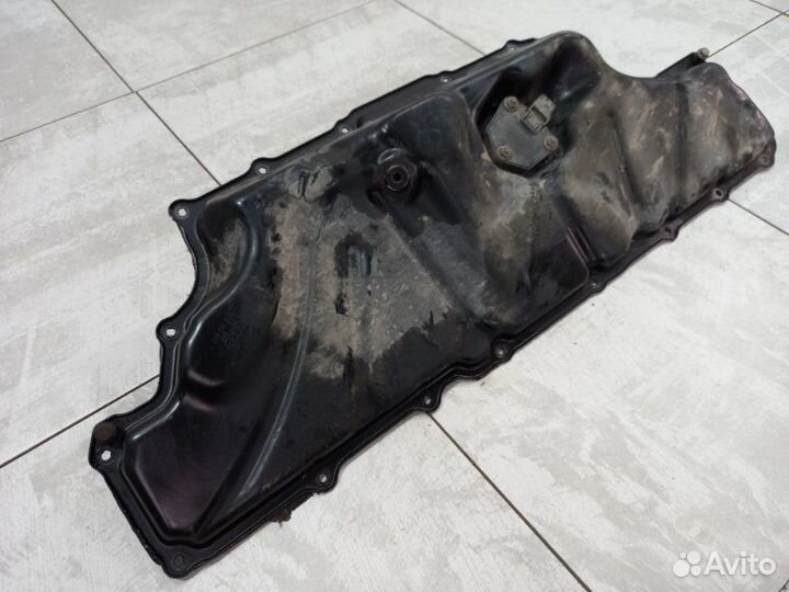 Поддон Audi A8 D4 4.2 FSI 2012