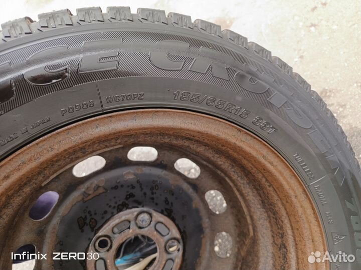 Bridgestone Ice Cruiser 7000 185/65 R15 88T