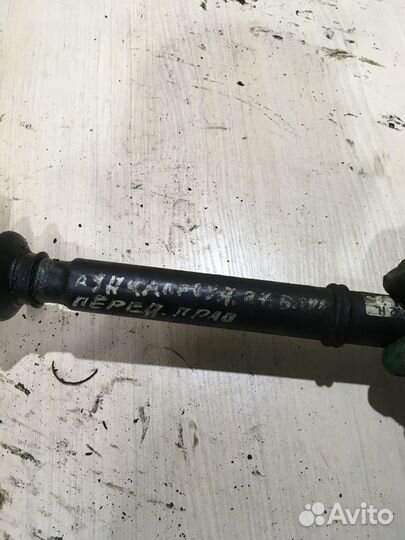 Полуось правая Ауди А6 С5 Олроуд 2.7т АКПП