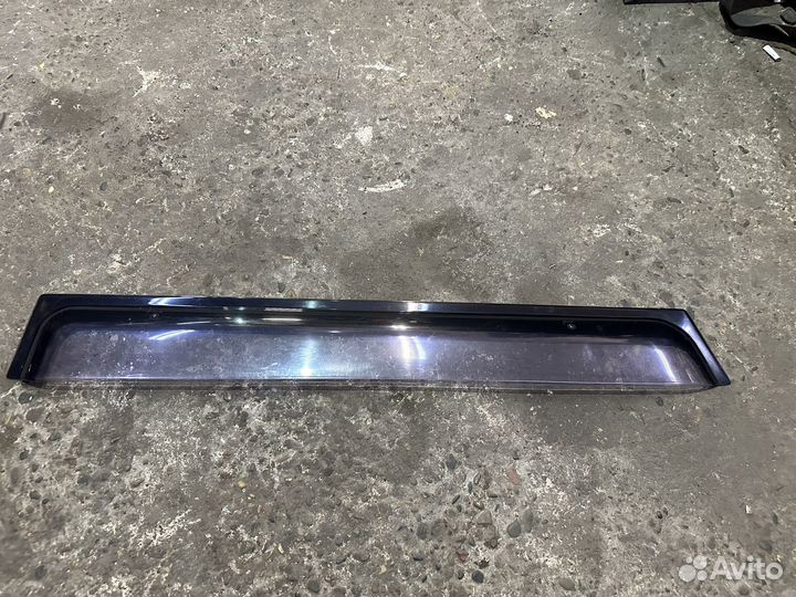 Ветровик задний левый Toyota Corolla Fielder e120