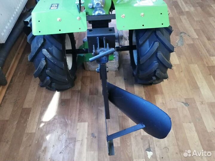 Плуг для мотоблока со сцепкой, новый