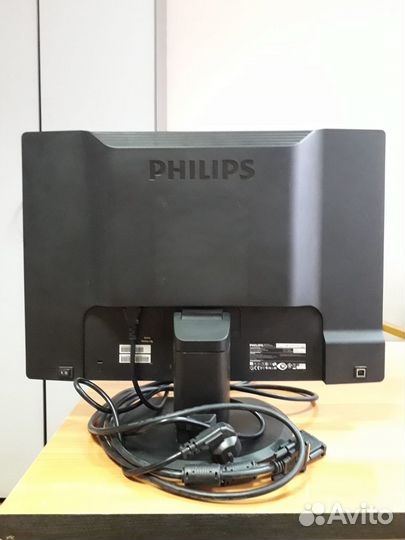 Монитор для компьютера 22 дюйма