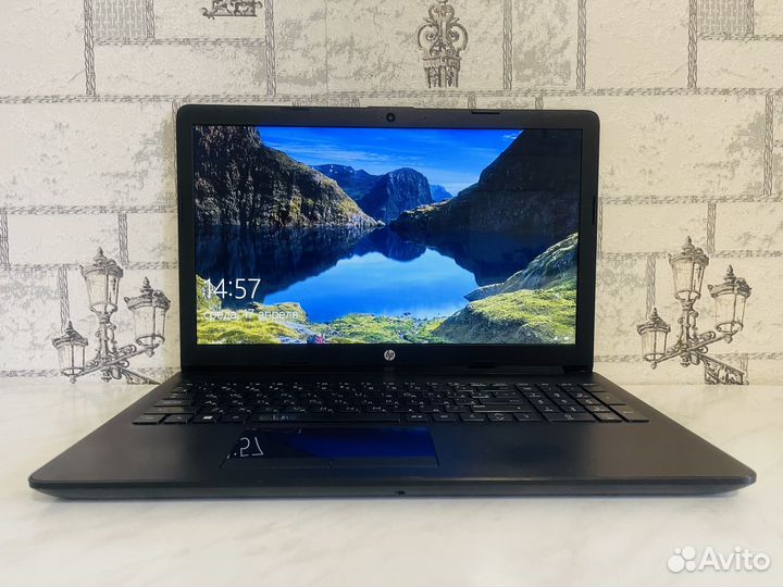 HP: Ryzen 5 (8 потоков) / Vega 8 / 8Gb / SSD+HDD