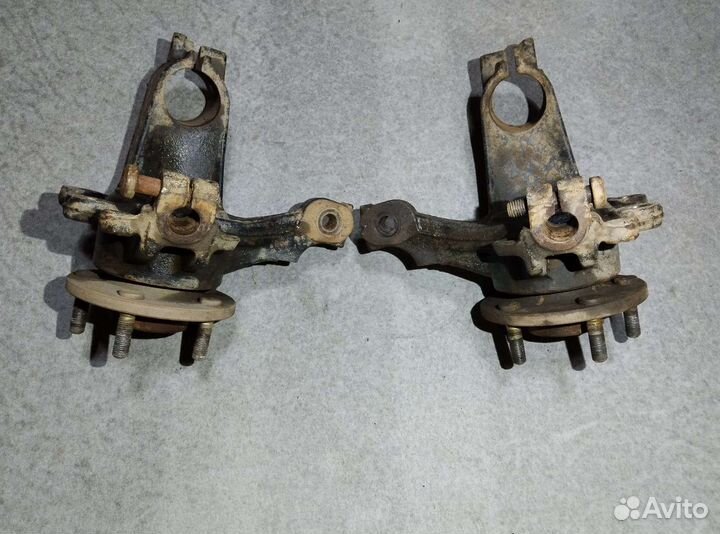 Поворотный кулак ford focus 3