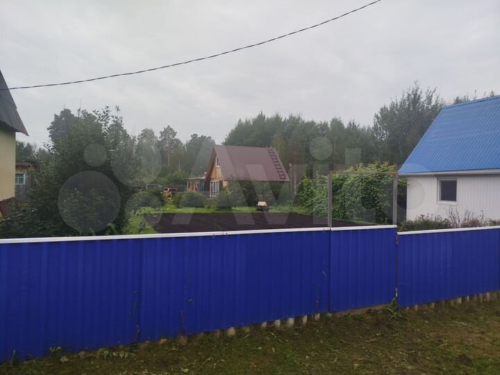 Дом 63 м² на участке 9,3 сот.