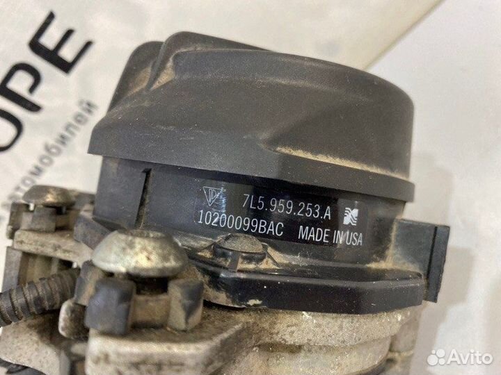 Насос воздушный системы вентиляции картера Porsche