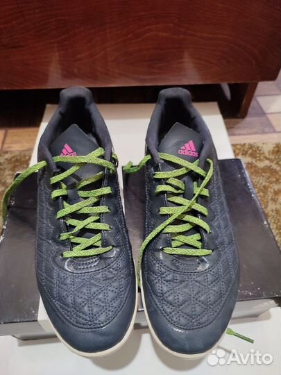 Сороконожки Adidas 42,43 размера