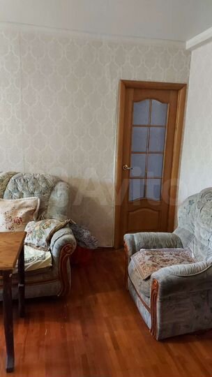 3-к. квартира, 60 м², 4/4 эт.