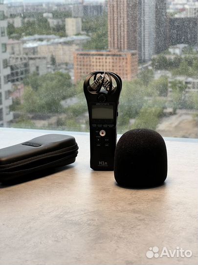Zoom H1n микрофон